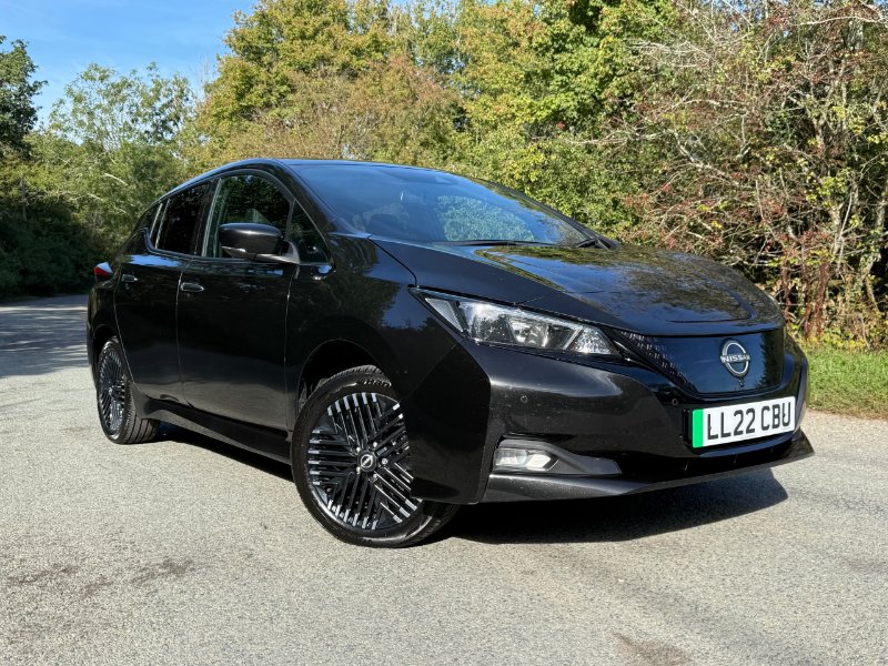 2022 Nissan LEAF